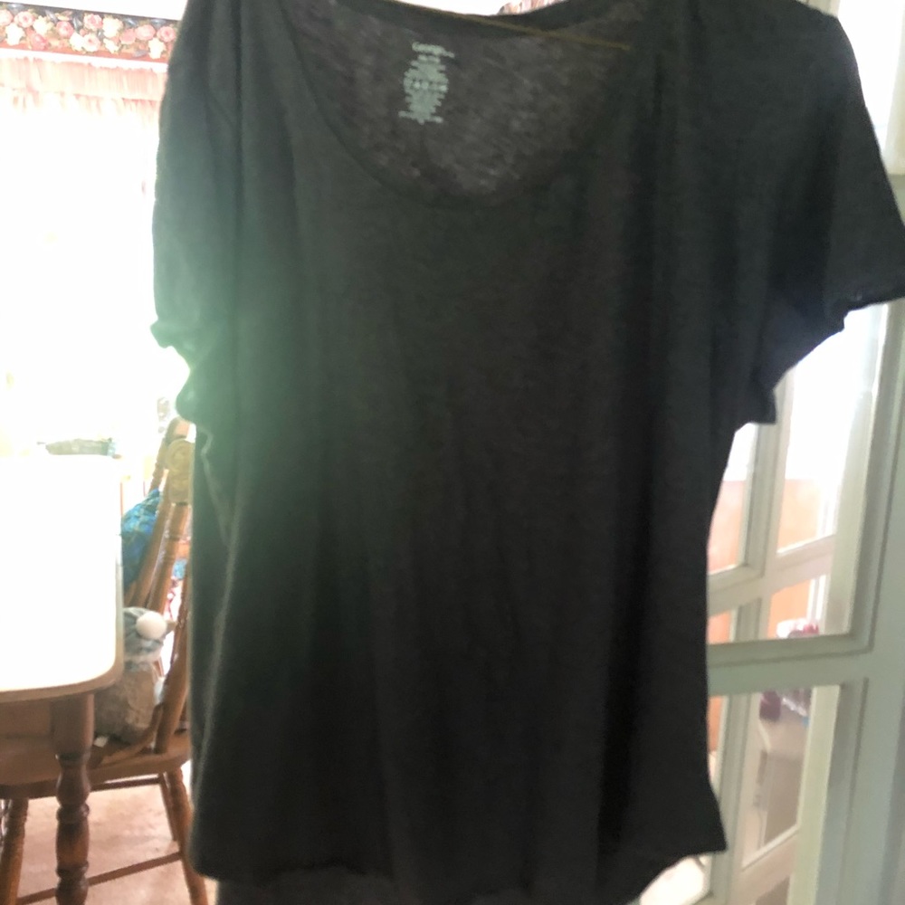 Women’s George short sleeve t-shirt.